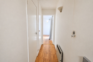 Studio Flat
