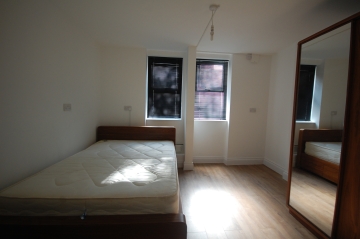 Studio Flat