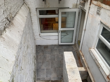 Studio Flat